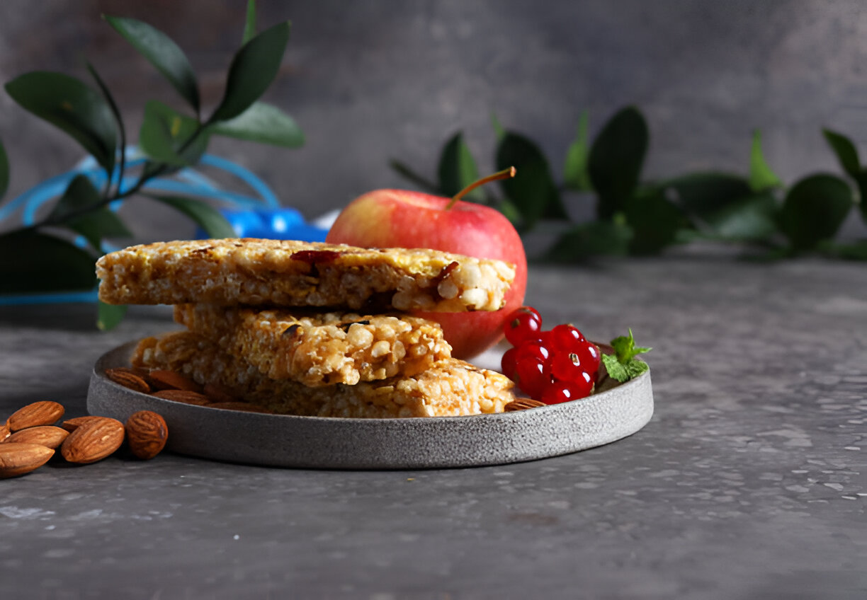 Almond and Raspberry Breakfast Bars