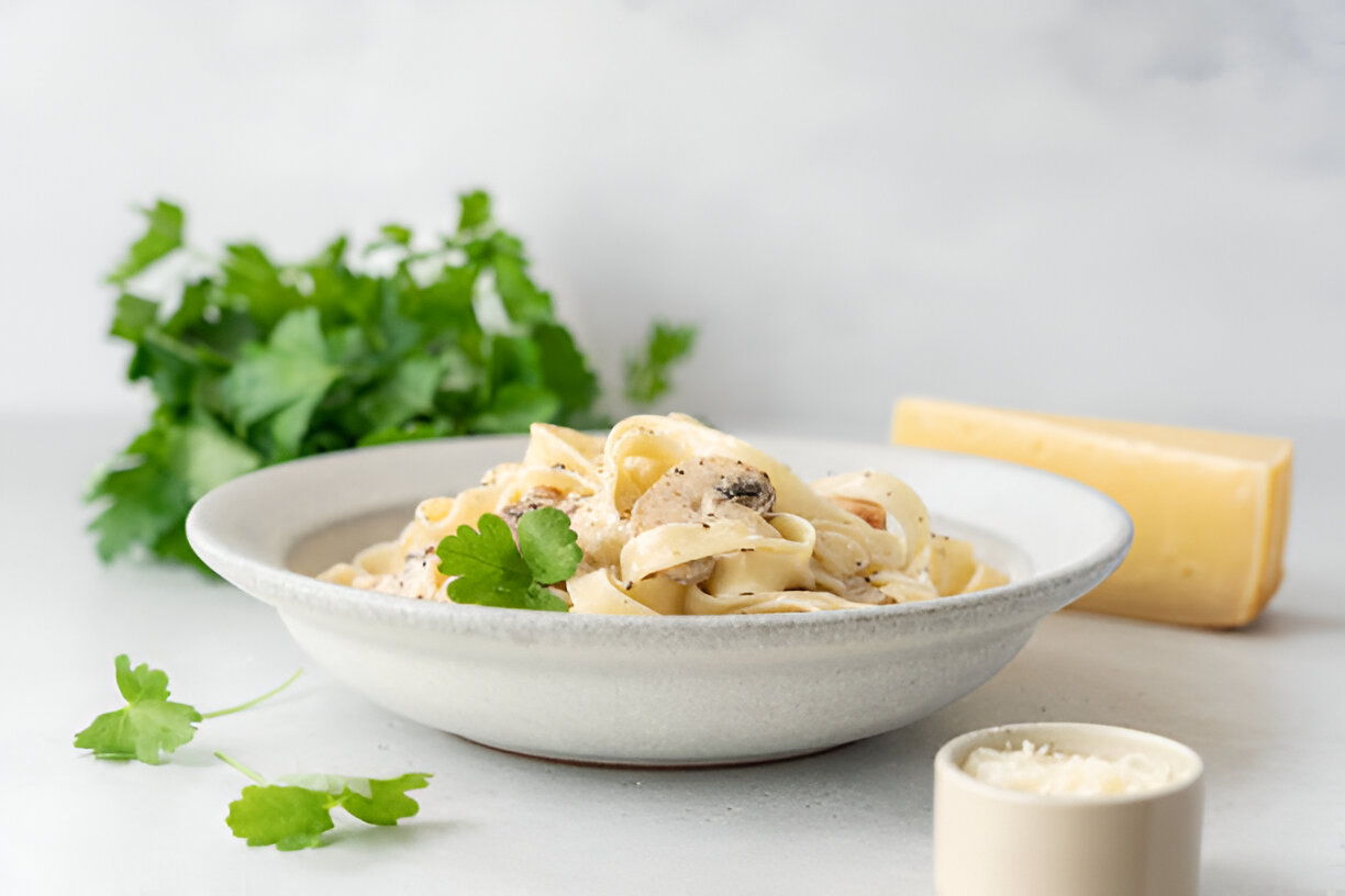 cheesy alfredo sauce