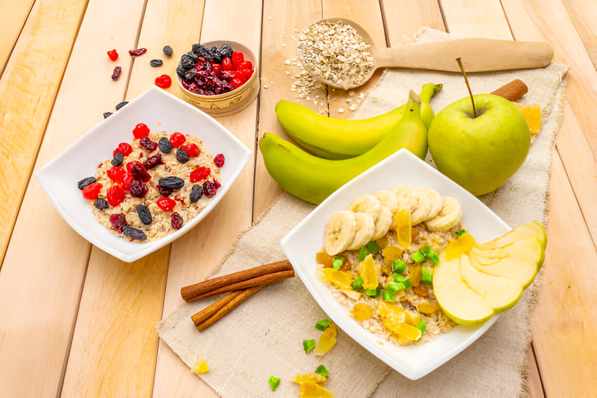 Instant Pot Vegan Steel-Cut Oats with Apple and Cinnamon